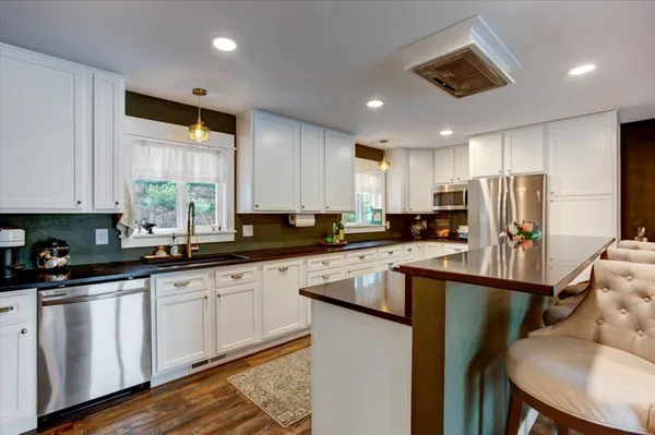 $579,500 | N7421 540th Street, Menomonie, WI 54751