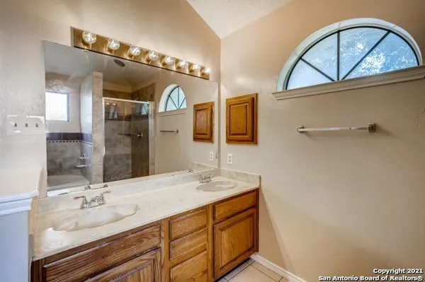$1,895 | 2809 Hidden Grove Lane, Schertz, TX 78154