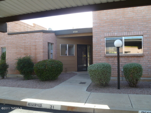 4322 East Blanton Road Tucson, AZ 85712 - Photo 3 of 13