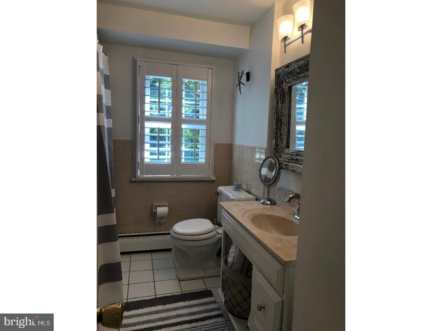 351 Sycamore Mills Road Media, PA 19063 - Photo 19 of 25 Bathroom