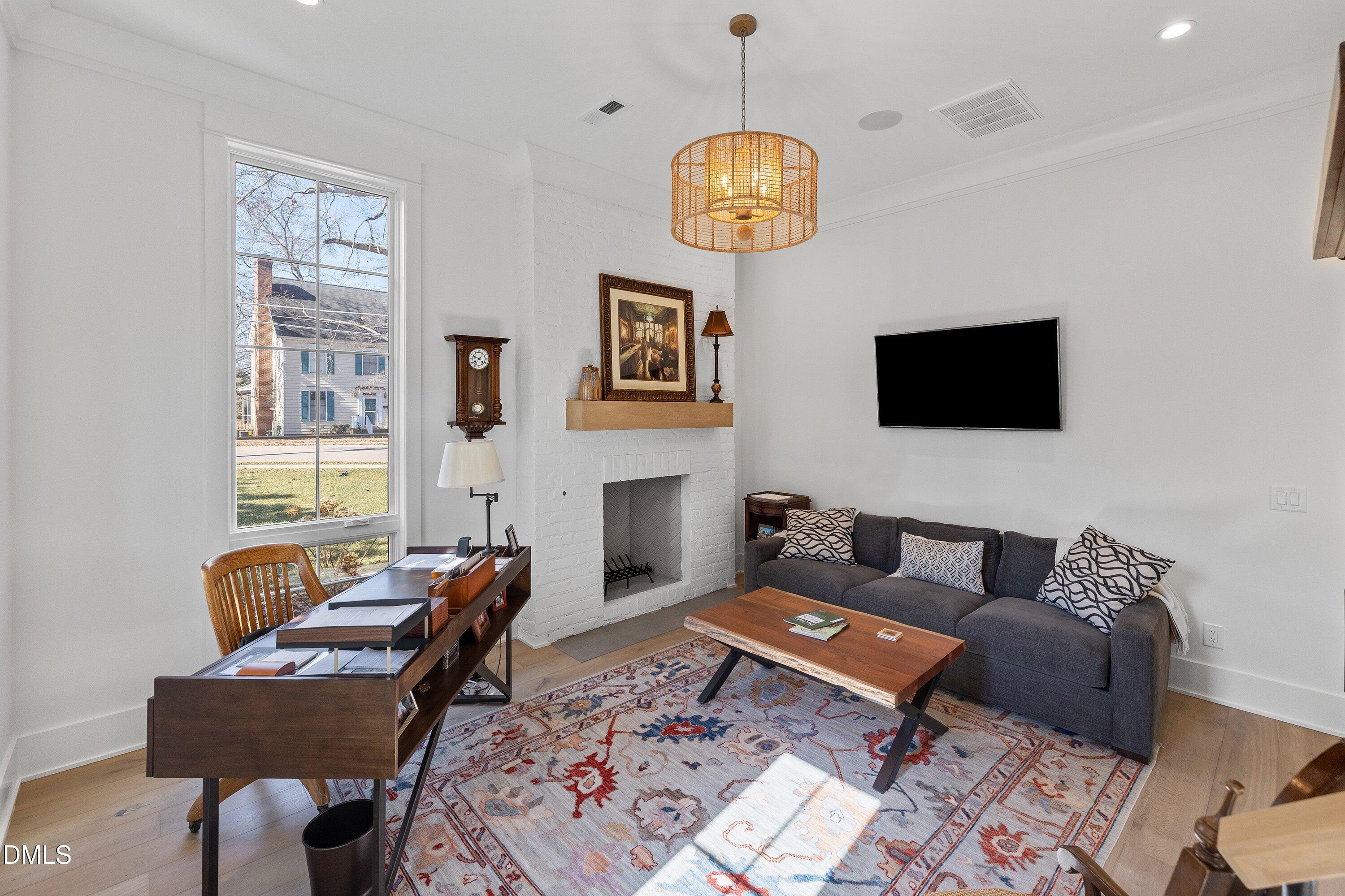 906 Brooks Avenue Raleigh, NC 27607 - Photo 53 of 64 54-906 Brooks_5572