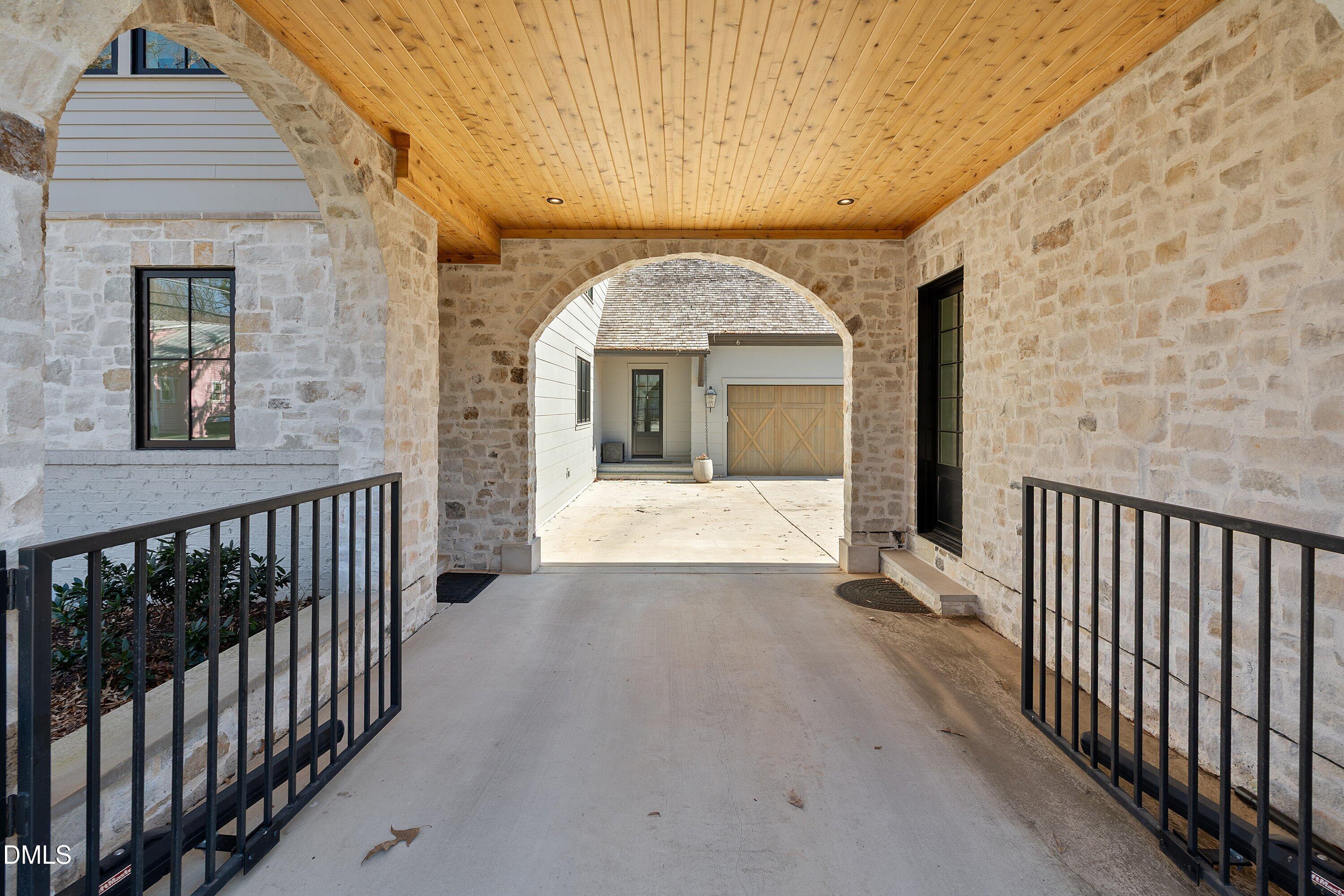 906 Brooks Avenue Raleigh, NC 27607 - Photo 57 of 64 59-906 Brooks _5654