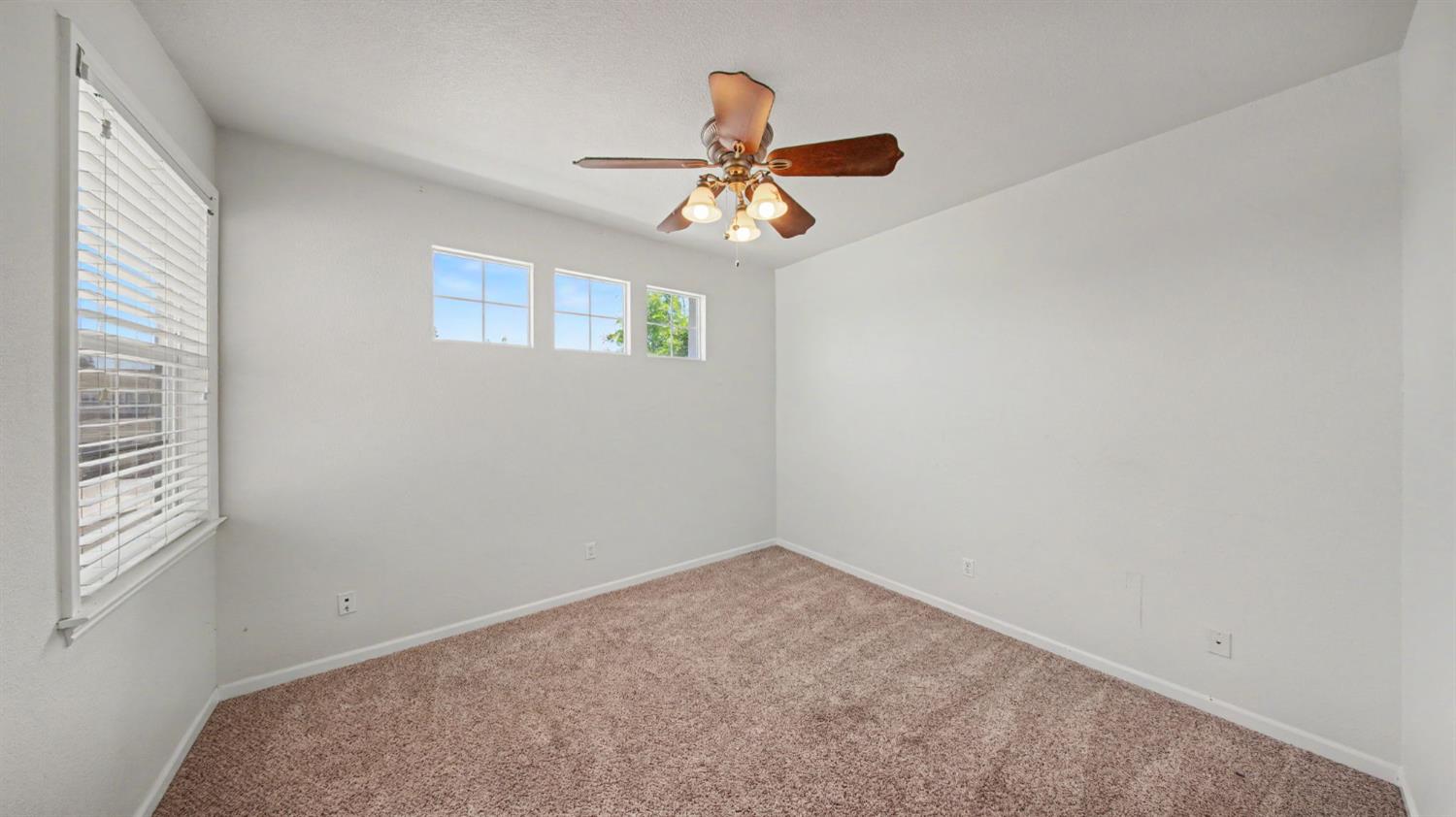 379 John Kamps Way Ripon, CA 95366 - Photo 24 of 43