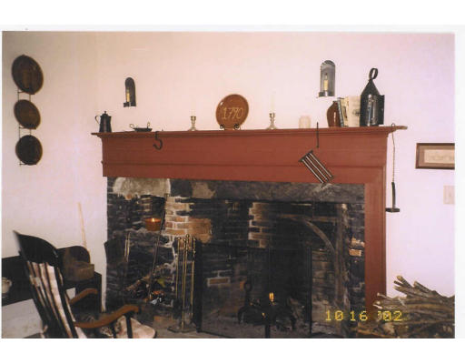 645 Scott Road Oakham, MA 01068 - Photo 4 of 8