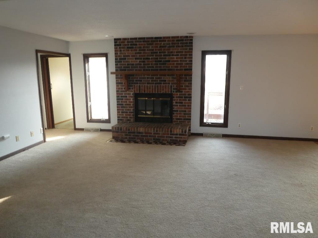 2714 Tozer Road Springfield, IL 62707 - Photo 6 of 30