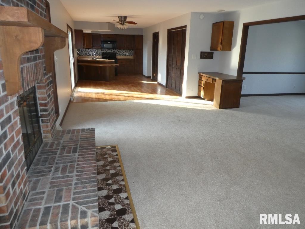 2714 Tozer Road Springfield, IL 62707 - Photo 8 of 30