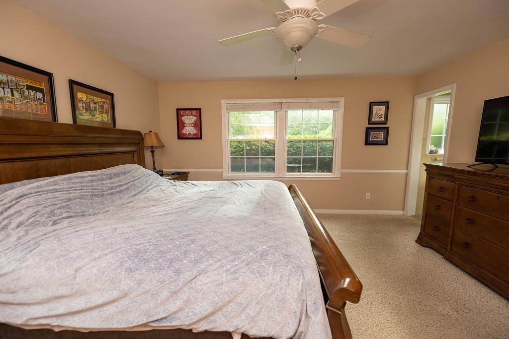 7111 Hoover Road Indianapolis, IN 46260 - Photo 16 of 29 Gallery Image 16