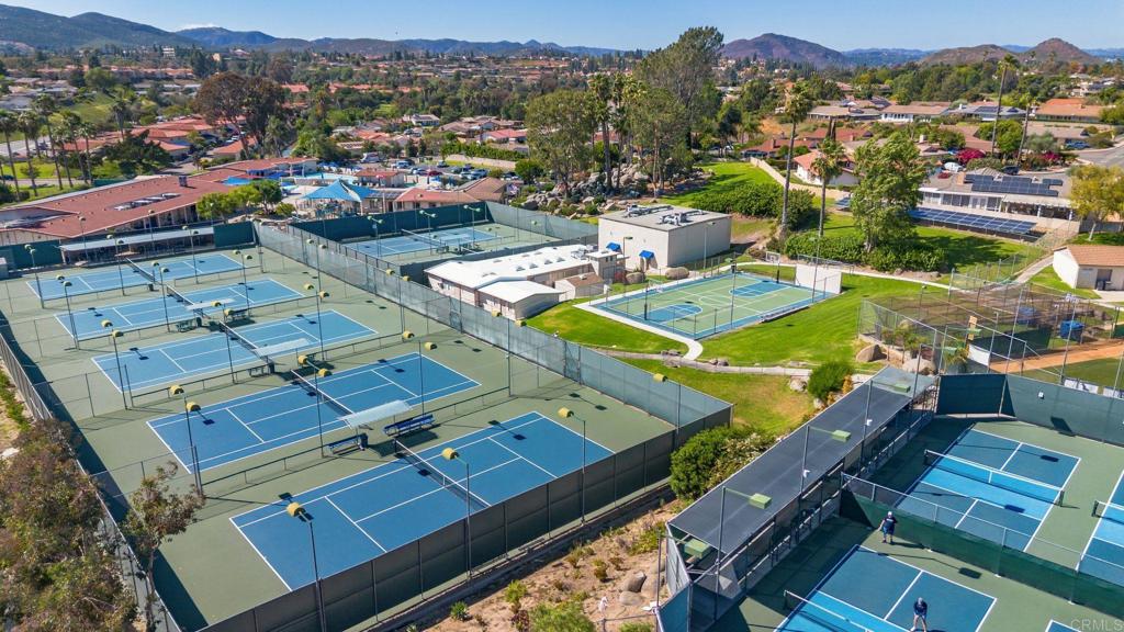 12376 Frontera Road San Diego, CA 92128 - Photo 34 of 35