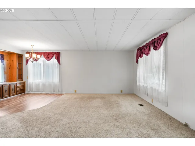 a view of an empty room with window