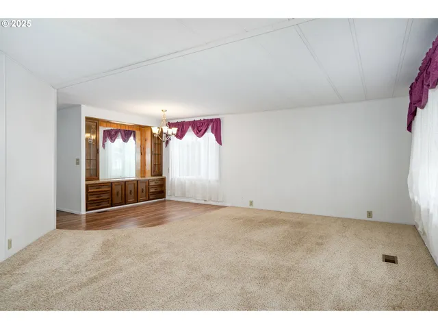 a view of empty room