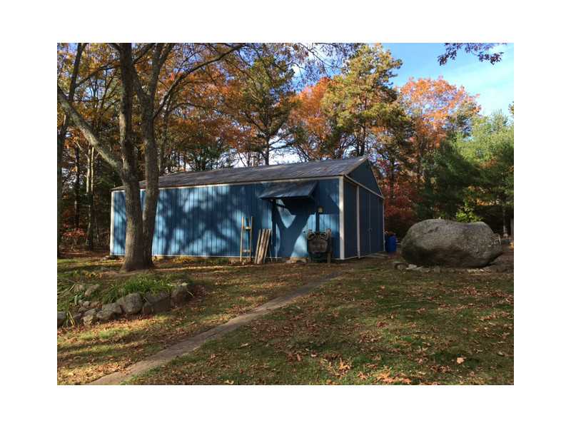 25 Club House Road Coventry, RI 02816 - Photo 17 of 19 Garage. detached 6 car garage work shop