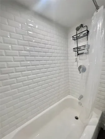 $1,350 | 412 Pacific Street, Unit 12E, Houston, TX 77006