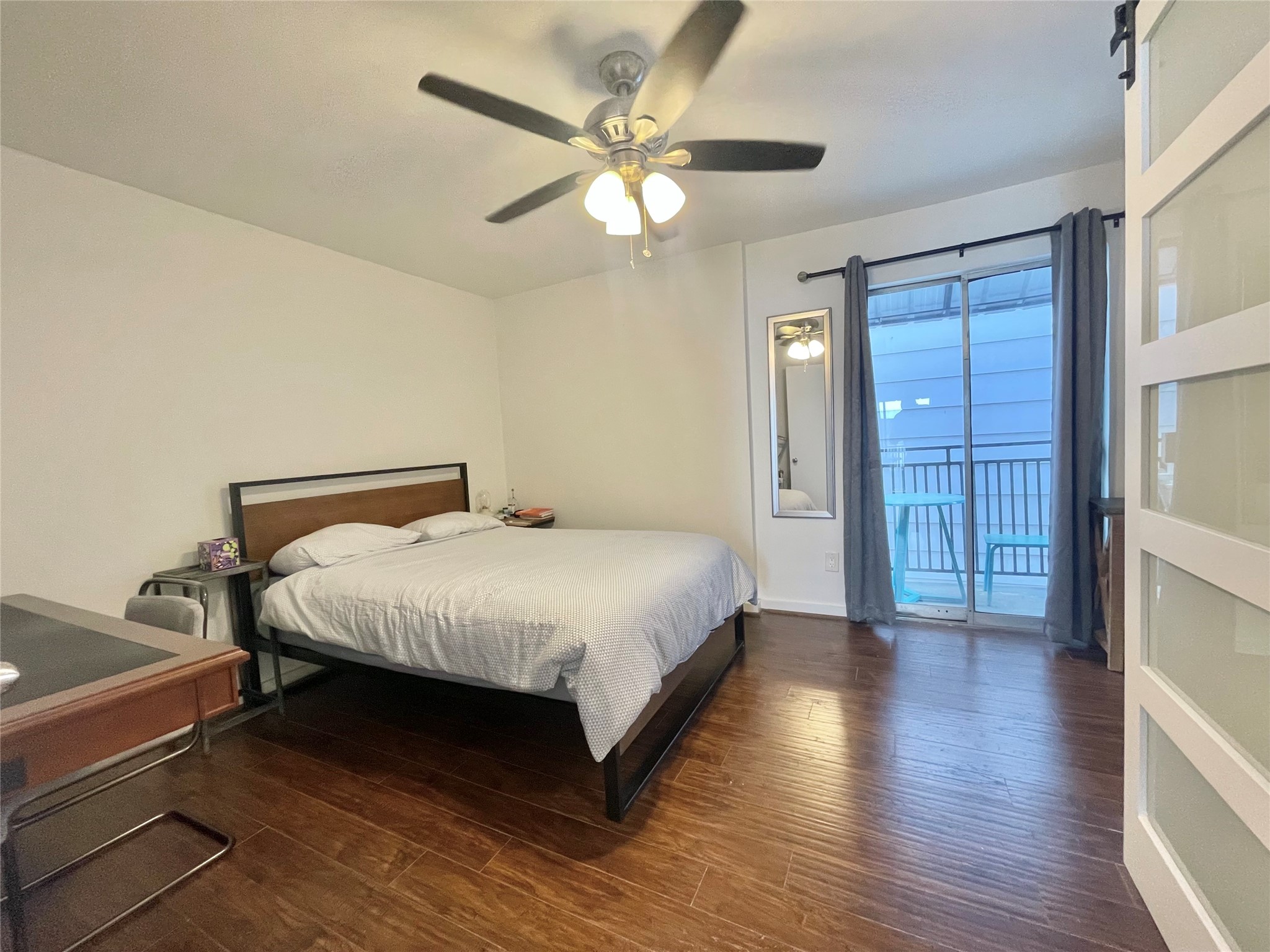 412 Pacific Street, Unit 12E Houston, TX 77006 - Photo 8 of 15