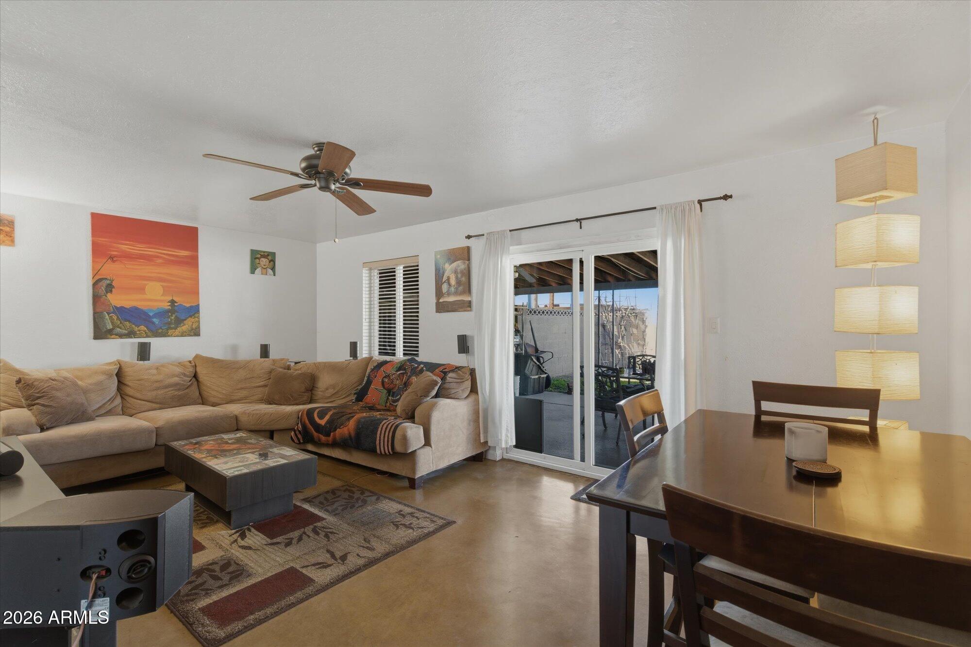 940 East Berridge Lane Phoenix, AZ 85014 - Photo 11 of 30 940 E Berridge Ln