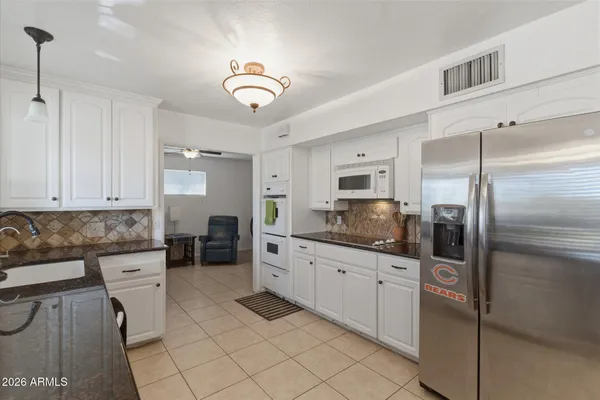 $499,000 | 940 East Berridge Lane, Phoenix, AZ 85014