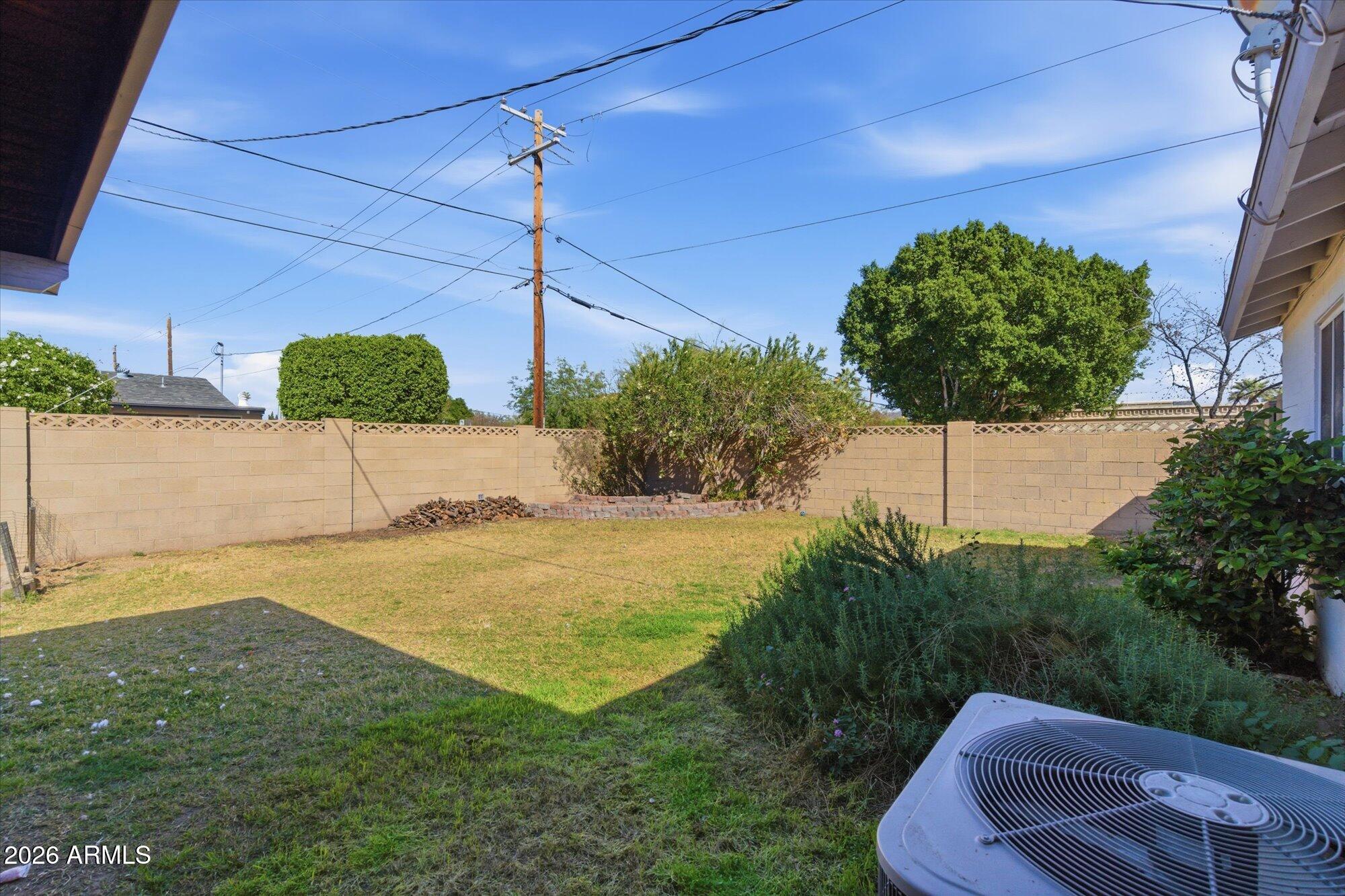 940 East Berridge Lane Phoenix, AZ 85014 - Photo 24 of 30 940 E Berridge Ln