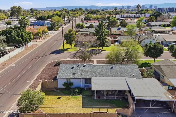 $499,000 | 940 East Berridge Lane, Phoenix, AZ 85014