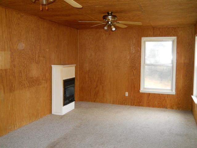 2334 Center Point Road Cumberland Furnace, TN 37051 - Photo 7 of 15 Gallery Image 7