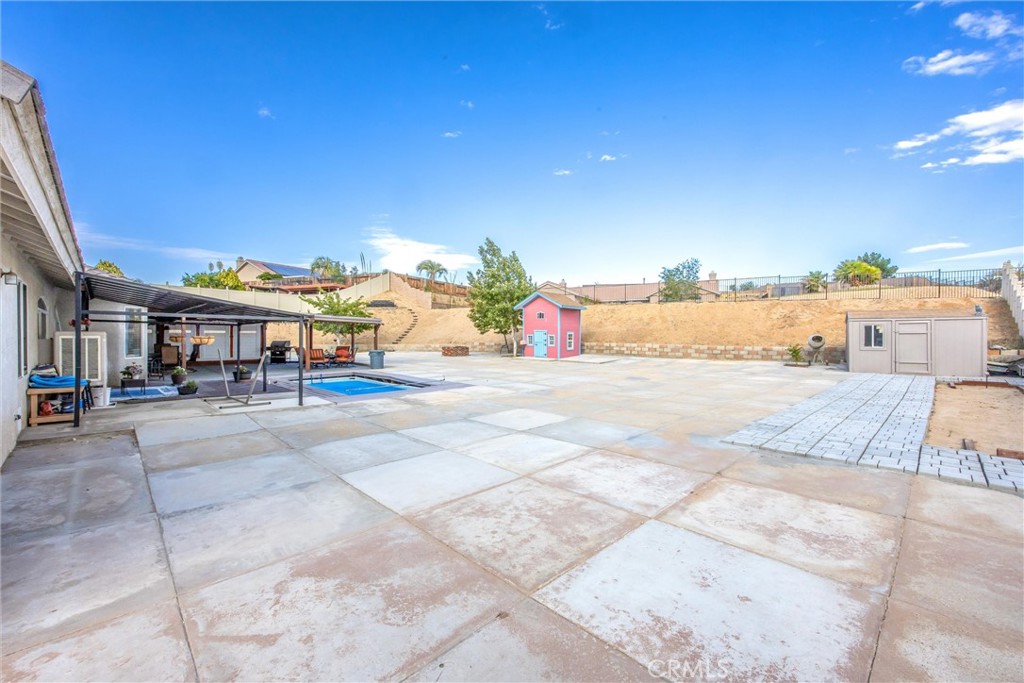 13997 Riverside Drive Apple Valley, CA 92307 - Photo 40 of 55