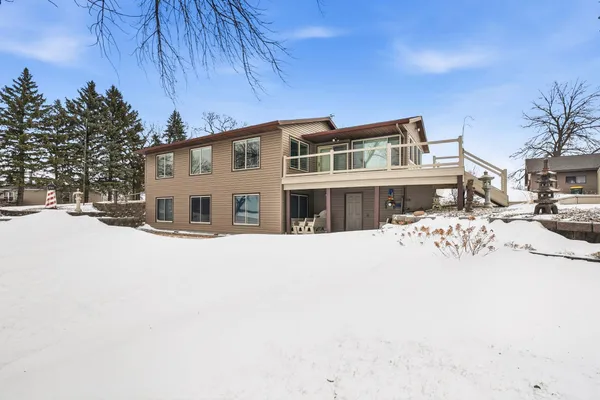$617,000 | 6194 193rd Avenue Northwest, New London, MN 56273