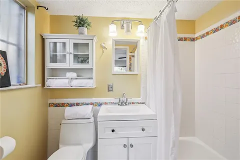 $199,900 | 718 Frenchmen Street, Unit 8, New Orleans, LA 70116