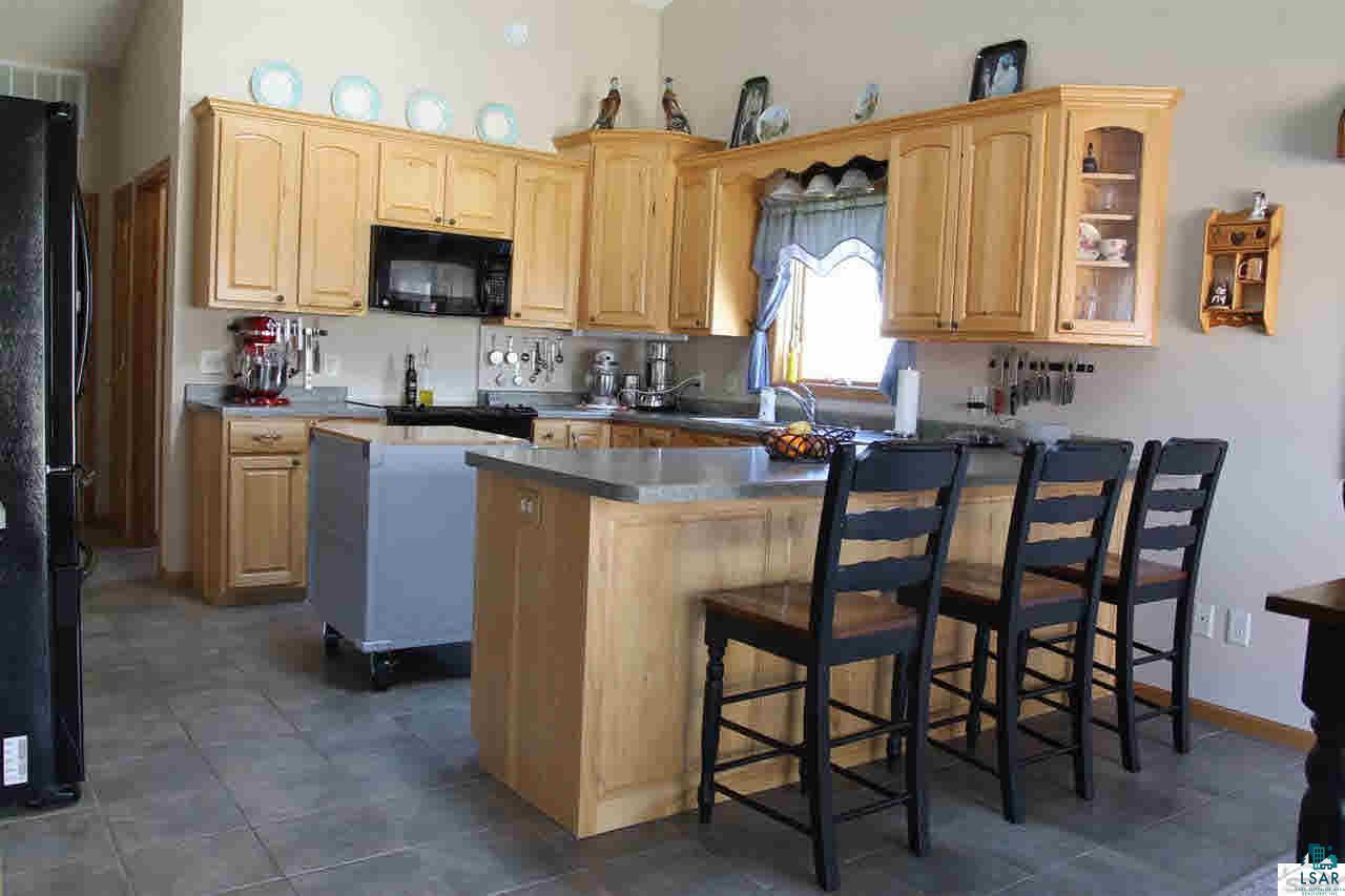 52130 Holmes Road Ashland, WI 54806 - Photo 5 of 23 Gallery Image 5