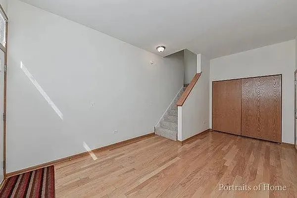 $2,500 | 1693 Town Center Street, Unit 1693, Aurora, IL 60504