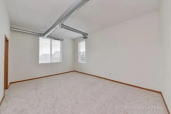 $2,500 | 1693 Town Center Street, Unit 1693, Aurora, IL 60504