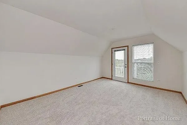 $2,500 | 1693 Town Center Street, Unit 1693, Aurora, IL 60504