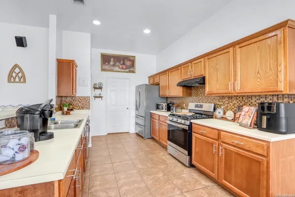 $290,000 | 13907 Bressani Way, Live Oak, TX 78233