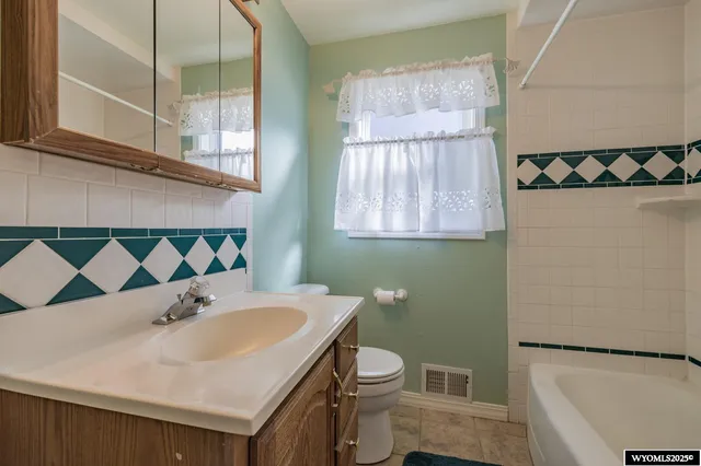 $285,000 | 2128 South Mitchell Street, Casper, WY 82601
