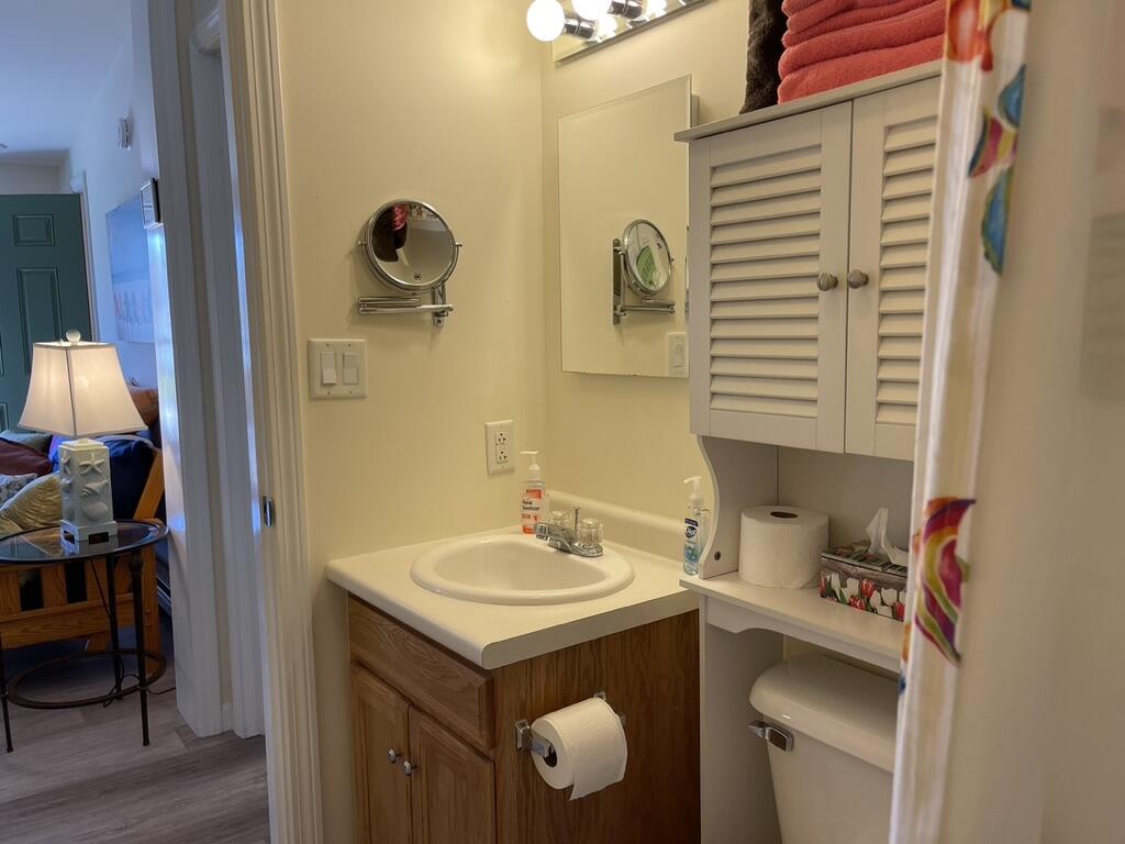 412 Post Road, Unit 121 Wells, ME 04090 - Photo 13 of 26 13. Bathroom