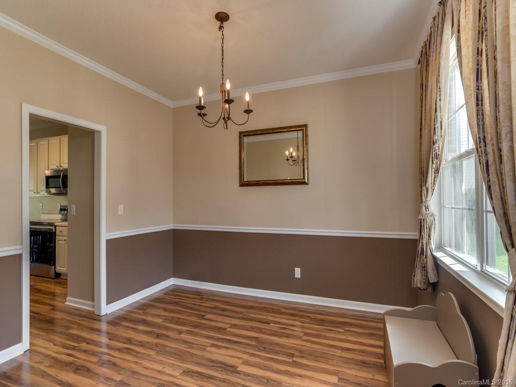 62 Woodfern Road Fletcher, NC 28732 - Photo 2 of 24