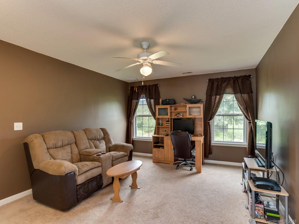 62 Woodfern Road Fletcher, NC 28732 - Photo 17 of 24