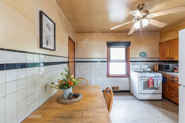 $225,000 | 5028 156th Street, Oak Forest, IL 60452