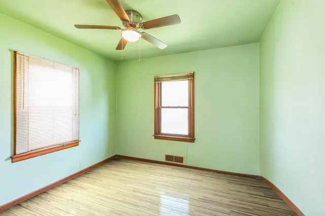 $225,000 | 5028 156th Street, Oak Forest, IL 60452