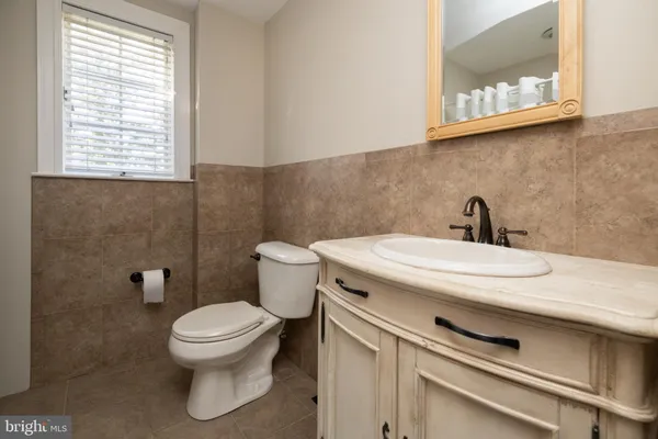 $3,850 | 1636 West High Street, Haddon Heights, NJ 08035
