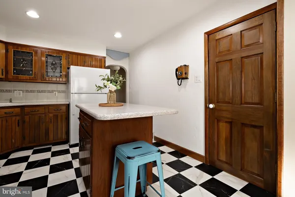 $3,850 | 1636 West High Street, Haddon Heights, NJ 08035
