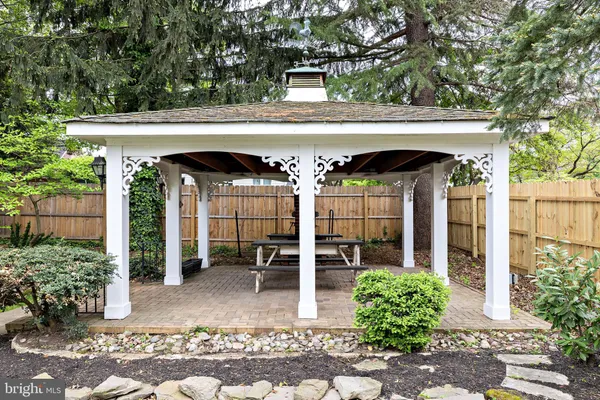 $3,850 | 1636 West High Street, Haddon Heights, NJ 08035