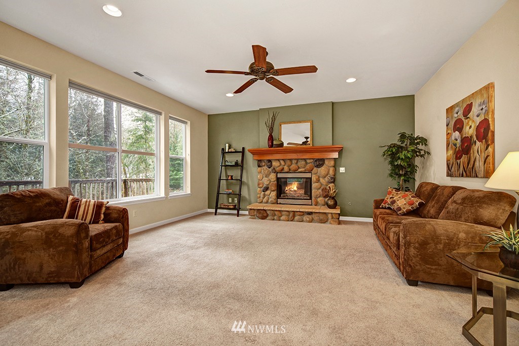 4596 Rutherford Circle Southwest Port Orchard, WA 98367 - Photo 2 of 20 Gallery Image 2