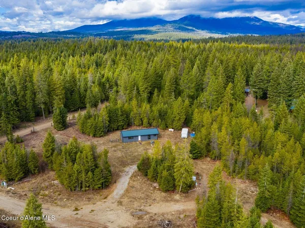 $499,900 | 49 Zig Zag Way, Athol, ID 83801