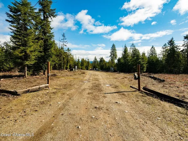 $499,900 | 49 Zig Zag Way, Athol, ID 83801