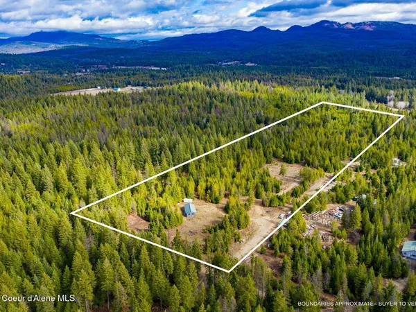 $499,900 | 49 Zig Zag Way, Athol, ID 83801
