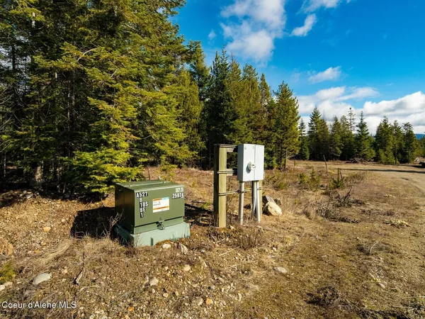 $499,900 | 49 Zig Zag Way, Athol, ID 83801