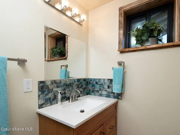 $499,900 | 49 Zig Zag Way, Athol, ID 83801