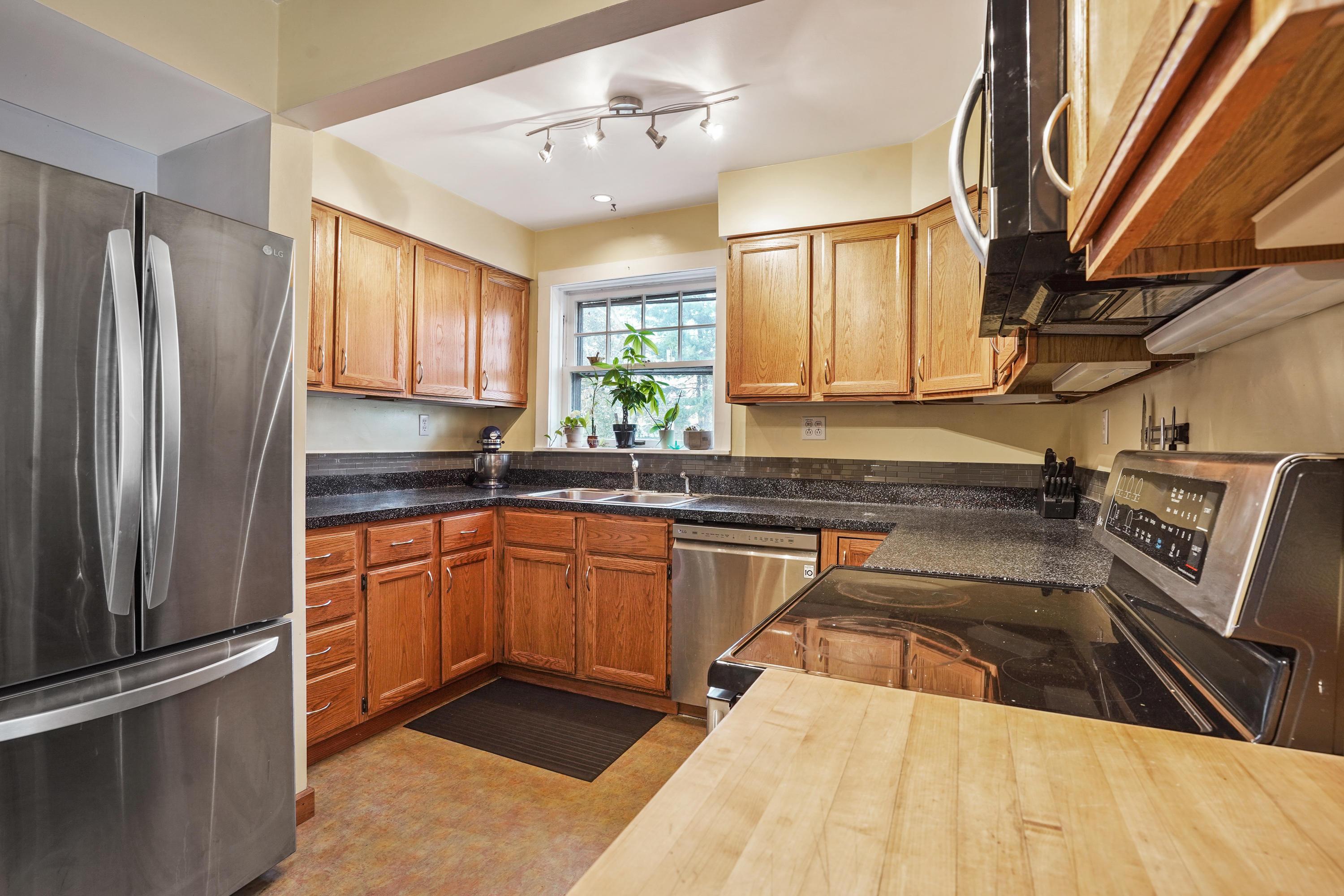 516 Midgard Road Columbus, OH 43202 - Photo 8 of 21 Gallery Image 8