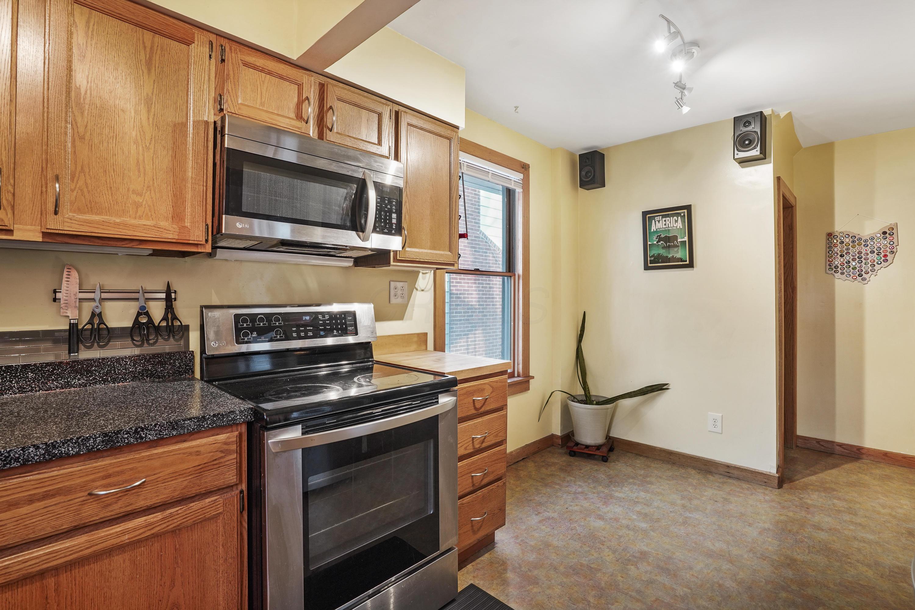 516 Midgard Road Columbus, OH 43202 - Photo 10 of 21 Gallery Image 10