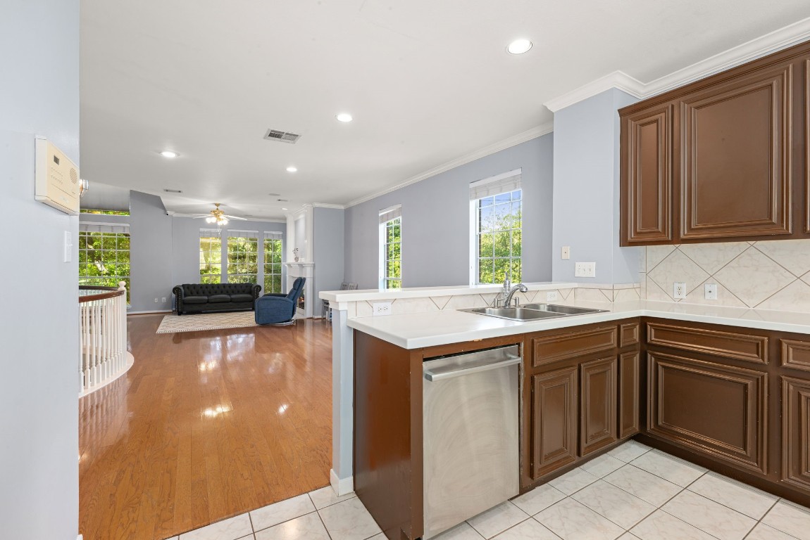 2937 Jackson Street Houston, TX 77004 - Photo 14 of 28 a kitchen with a sink and cabinets