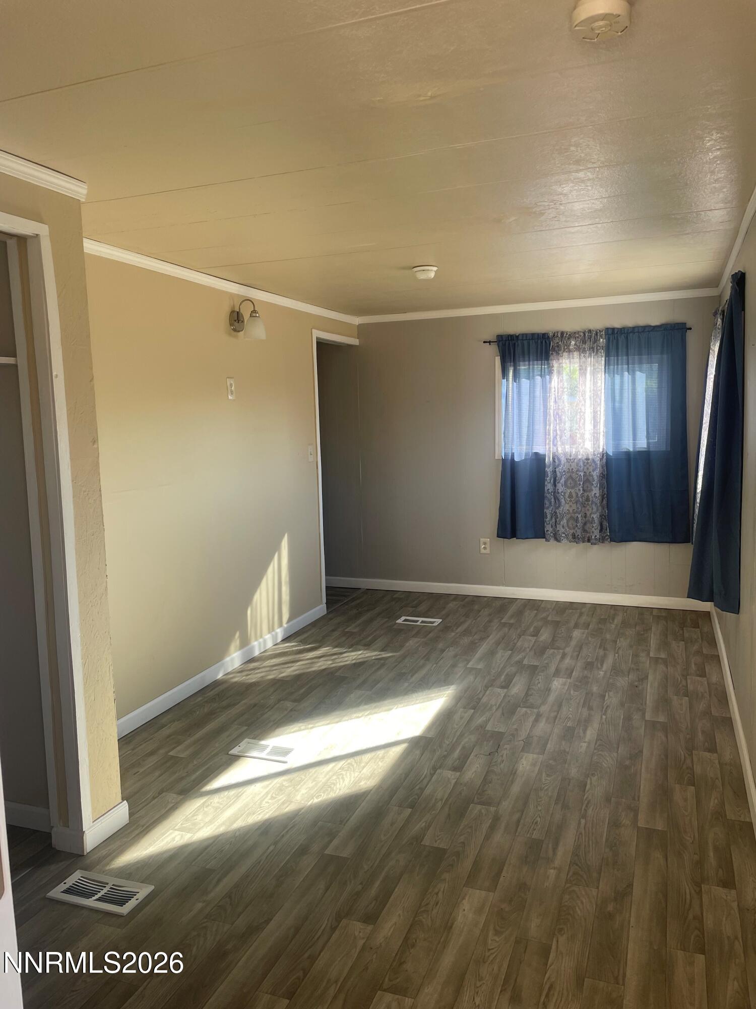 400 Mira Street Reno, NV 89521 - Photo 11 of 11 a view of an empty room and window