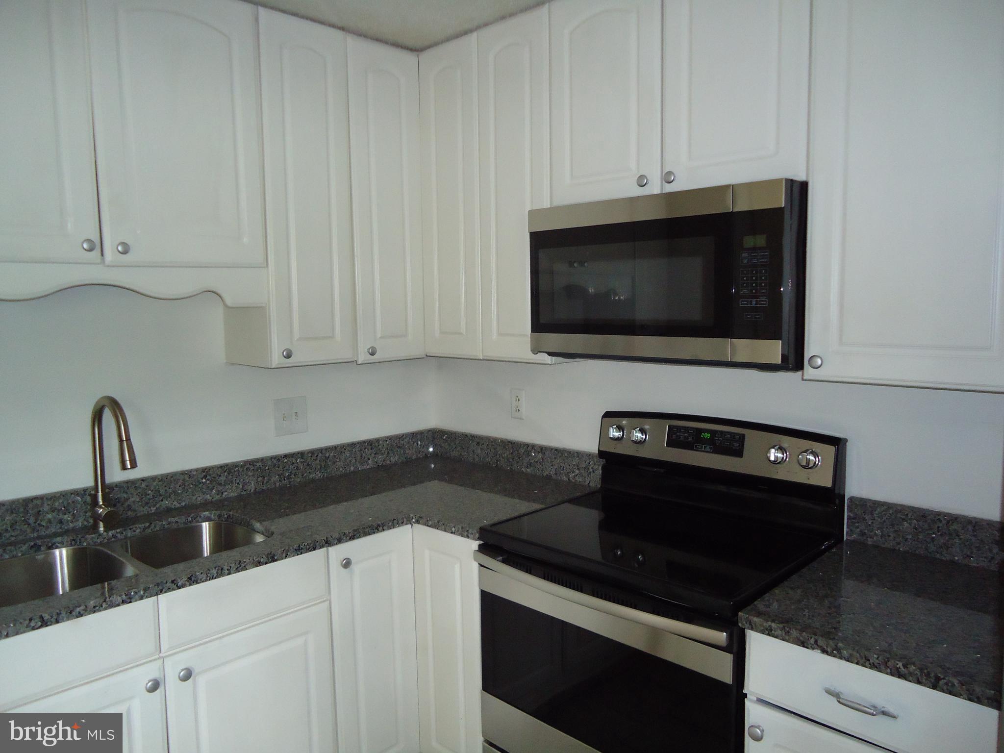 920 Anvil Road Fredericksburg, VA 22405 - Photo 5 of 15 Kitchen